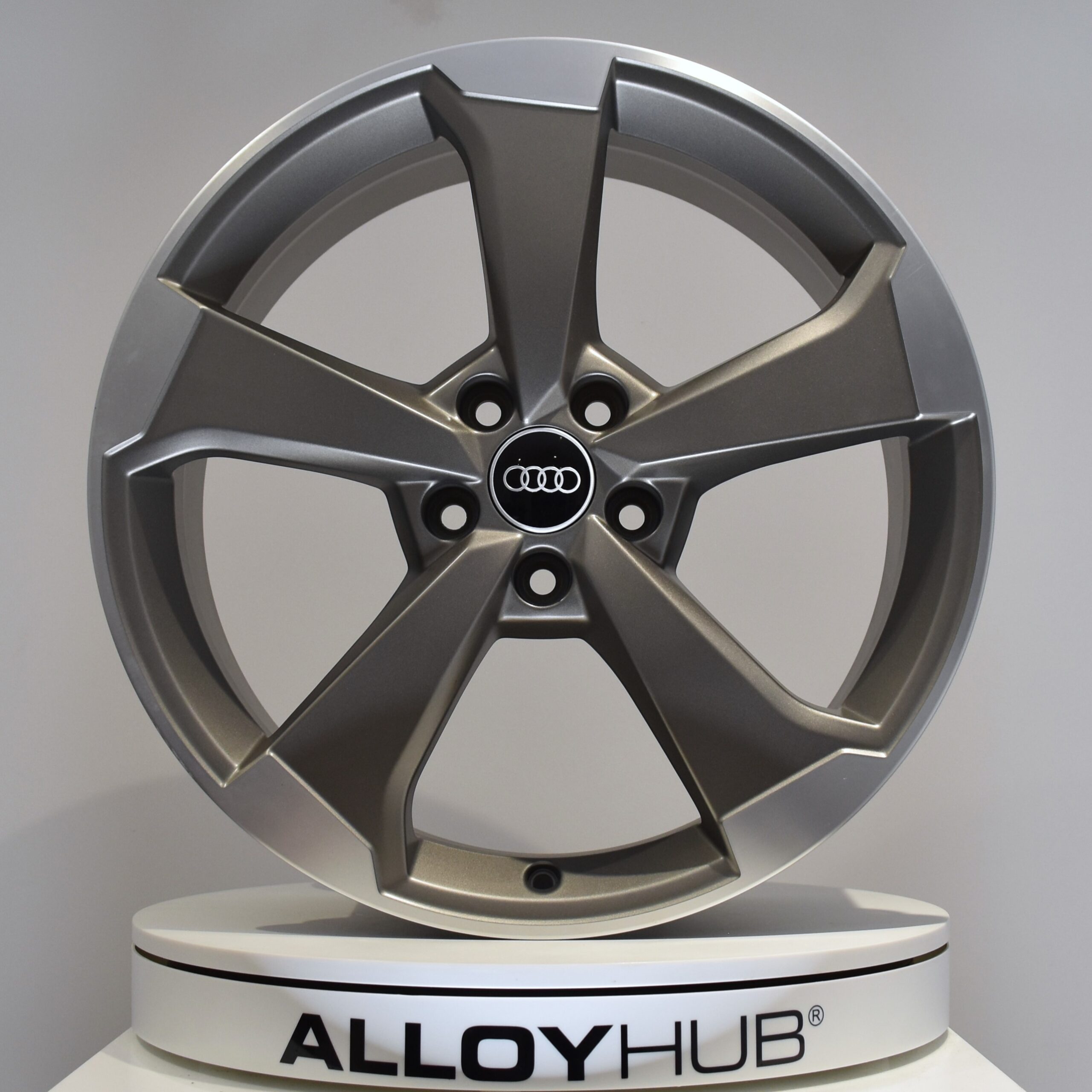 Genuine Audi RS3 Alloy Wheels (2012-2020) | Alloy Hub
