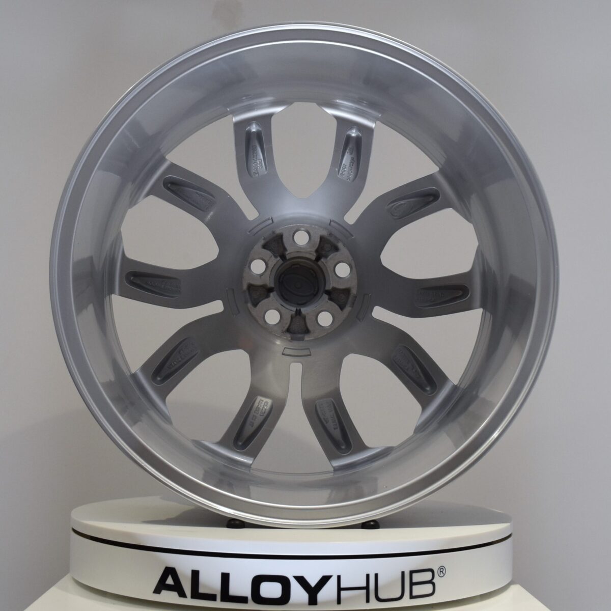 Genuine Land Rover Range Rover Evoque L538 20″ inch Style 5004 5 Split-Spoke Alloy Wheels with Sparkle Silver Finish LR024425