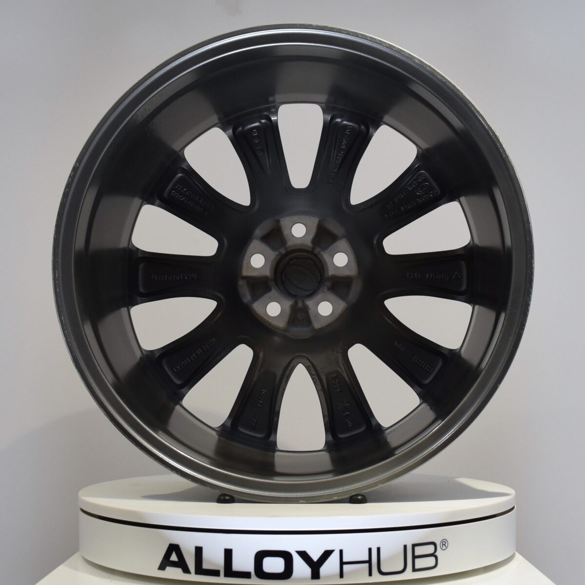 Genuine Land Rover Freelander 2 HSE 10 Spoke 19" Inch Alloy Wheels with Grey & Diamond Turned Finish AH5M-1007-BB /AH5M-1007-BA