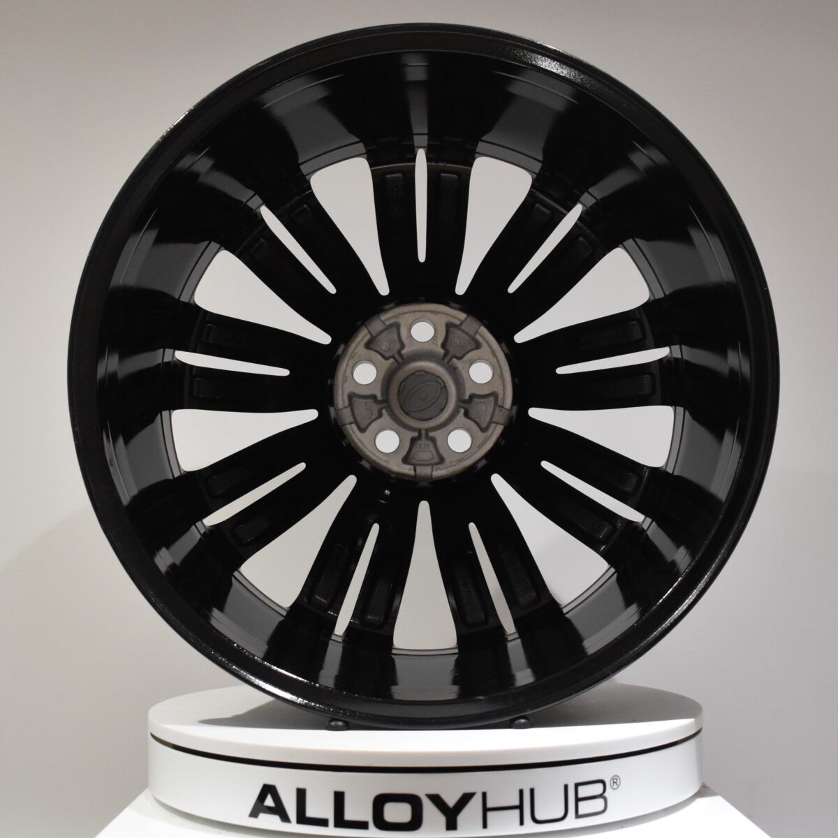 Genuine Land Rover Range Rover 22" inch Style 9012 9 Split-Spoke Alloy Wheels with Gloss Black Finish LR099147