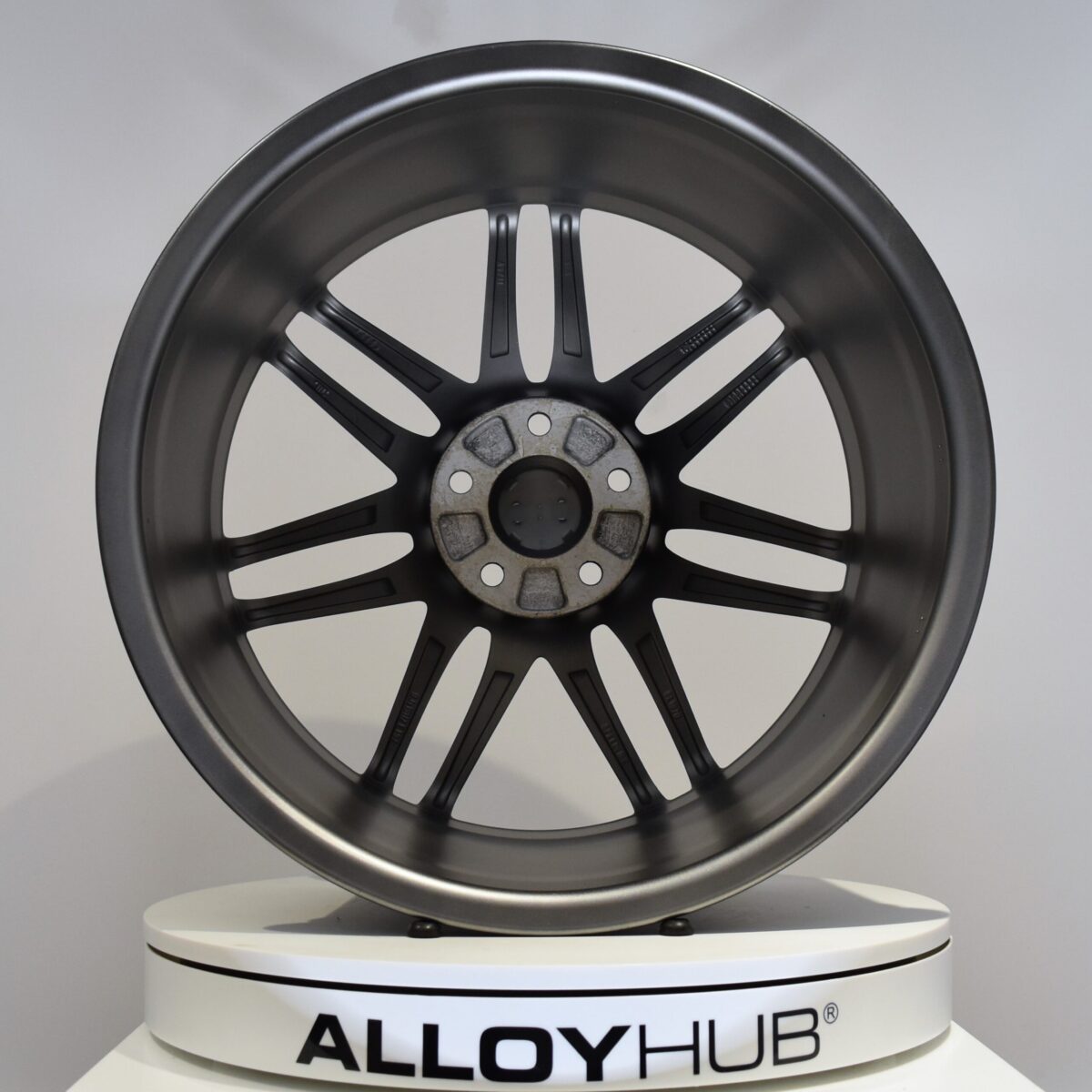 Genuine Audi TT TTS MK2 8J 19" Inch 7 Double Spoke S-Line Black Edition Alloy Wheels with Satin Grey Finish 8J0 601 025 N