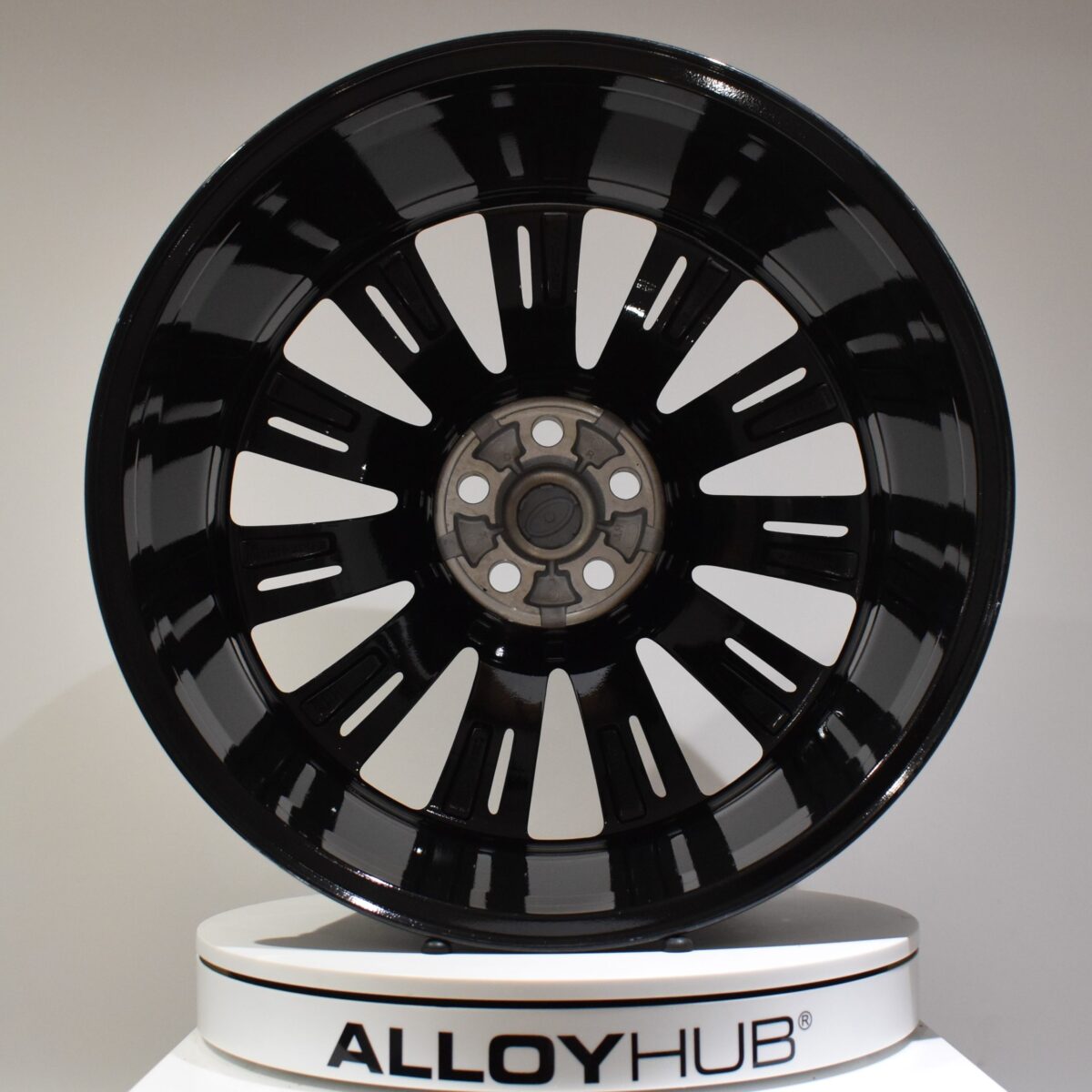 Genuine Land Rover Range Rover Sport Vogue L405 L494 Style 1046 11 Spoke 22" inch Gloss Black Alloy Wheels LR098799