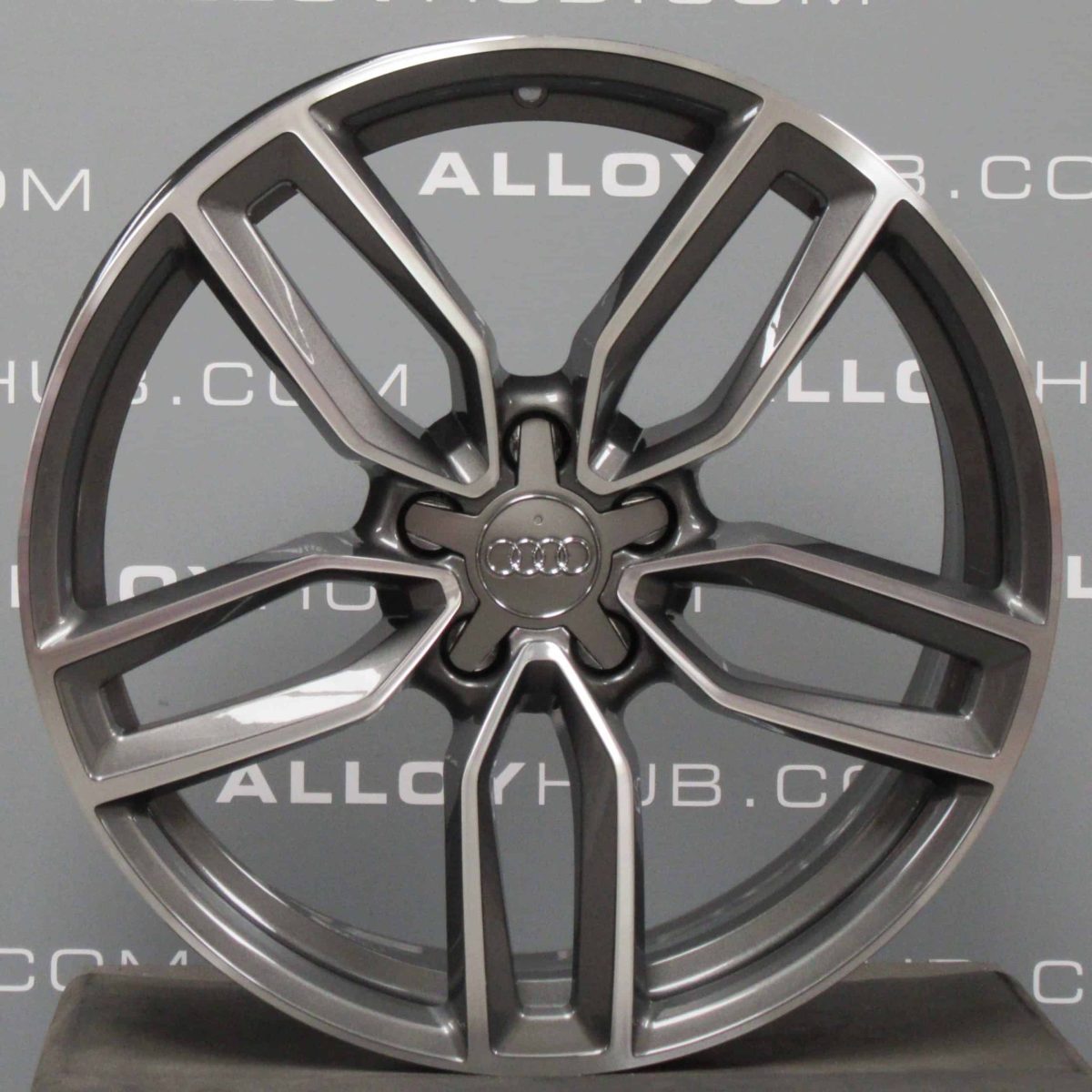 Genuine Audi RS3 S3 A3 8V 5 Twin Spoke 19" Inch Alloy Wheels with Grey & Diamond Turned Finish 8V0 601 025 AB