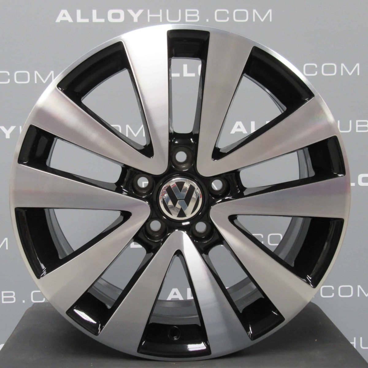 Genuine Volkswagen VW Golf MK6 Seattle Shadow Spoke 17" inch Alloy Wheels with Gloss Black & Diamond Turned Finish 5K0 601 025 R