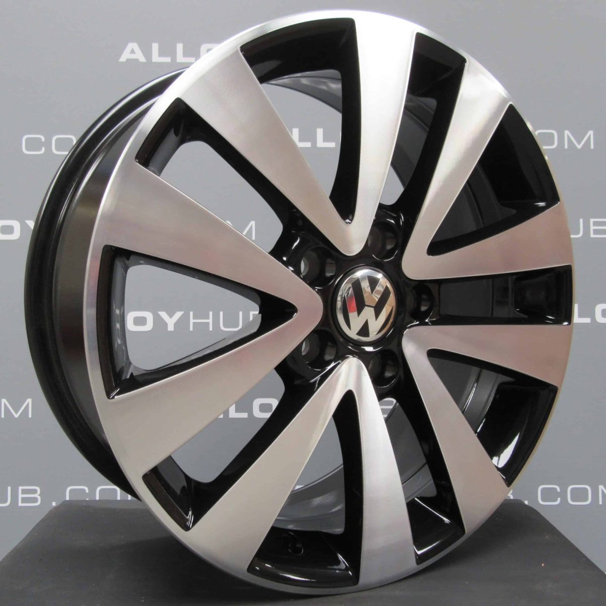 Volkswagen Golf MK6 Seattle Shadow 17" Black/Diamond Turned Alloy Wheel