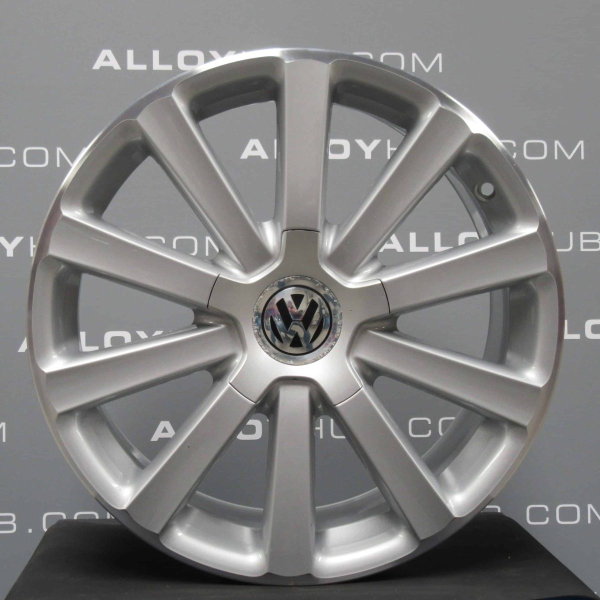 Genuine Volkswagen VW Golf MK5 R32 Omanyt 10 Spoke 18" inch Alloy Wheels with Silver & Diamond Turned Finish 1K0 601 025 BL