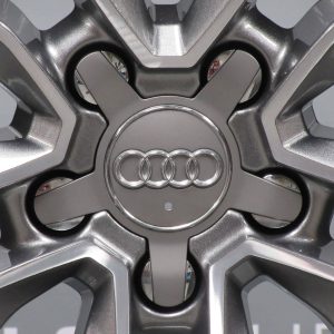 Genuine Audi S3 RS3 A3 8P 5 Twin Spoke 18" Inch Alloy Wheels with Grey & Diamond Turned Finish 8V0 601 025 M