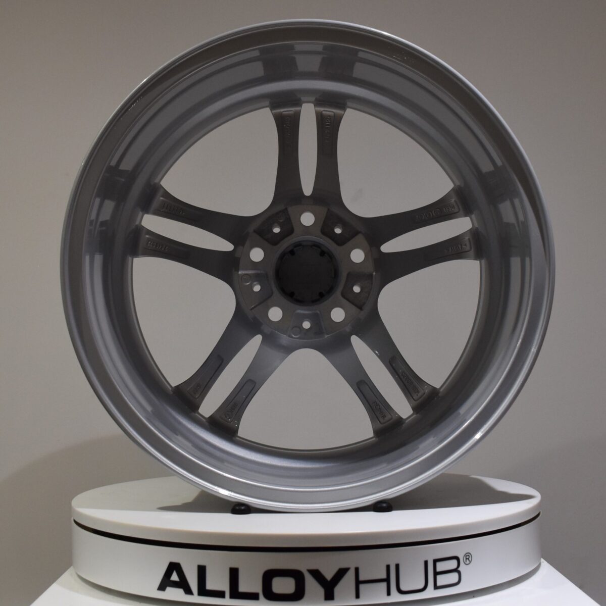 Genuine BMW 5 Series F10 F11 613M Sport 5 Twin Spoke 18" inch Alloy Wheels with Silver Finish 36117848572 36117848573