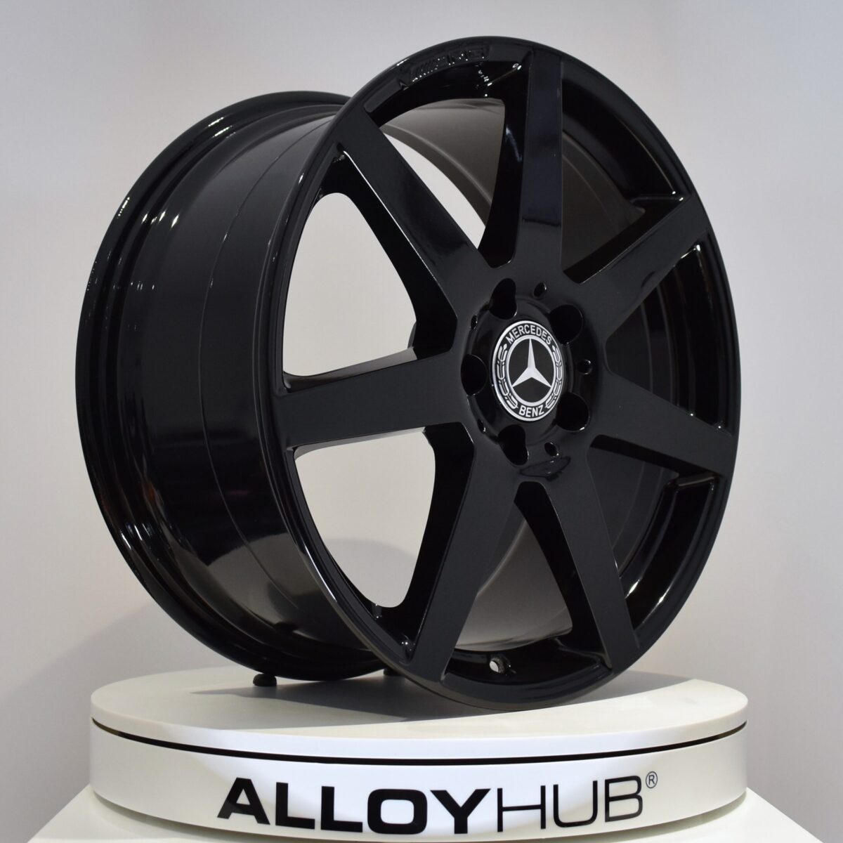 Genuine Mercedes-Benz C-Class AMG W204 7 Spoke 18" inch Alloy Wheels with Gloss Black Finish A2044019802 A2044019902