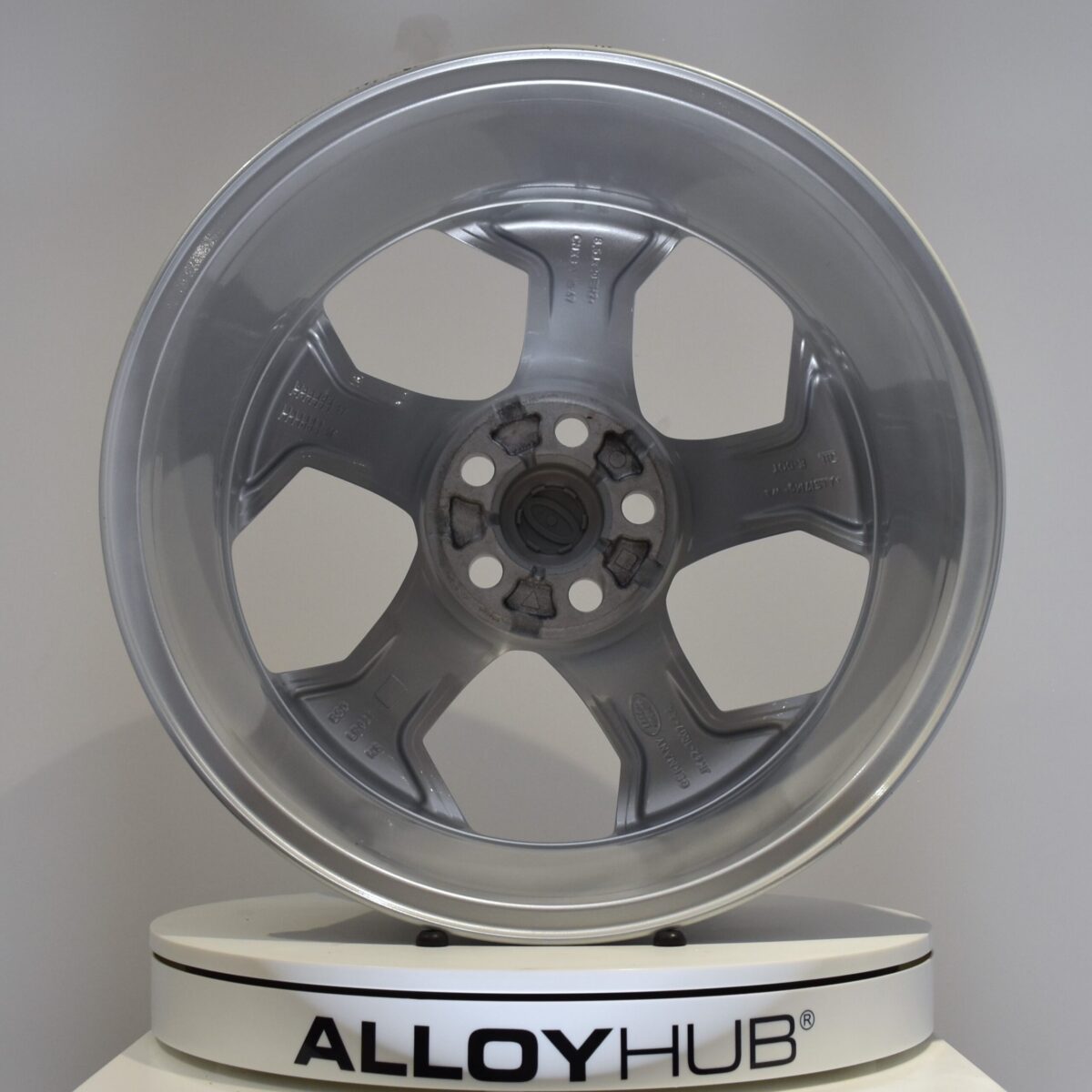 Genuine Land Rover Defender Style 5084 20" inch 5 Split-Spoke Alloy Wheels with Sparkle Silver Finish LR099135