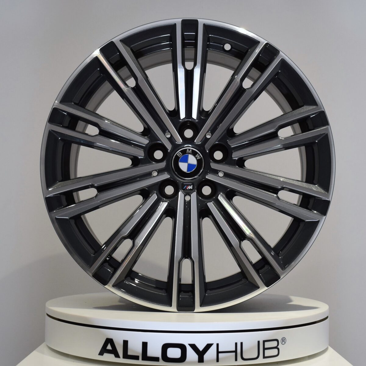 Style 790M