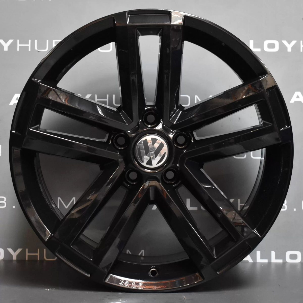 Genuine Volkswagen Transporter T5 T6 Cantera 5 Twin Spoke 19" Inch Alloy Wheel with Gloss Black Finish 2H0 601 025 AD