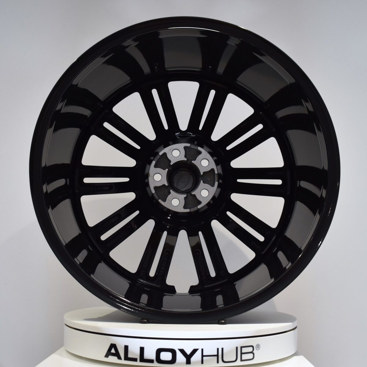 Genuine Land Rover Range Rover Vogue L460 Style 1075 10 Spoke 23" inch Alloy Wheels with Gloss Black Finish LR153246
