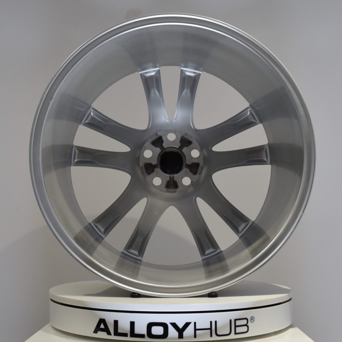 Genuine Jaguar XK X150 Senta 5 Twin Spoke 20" Inch Alloy Wheels with Silver Finish 6W83-1007-EC, 6W63-1007-FC, C2P1014, C2P1015