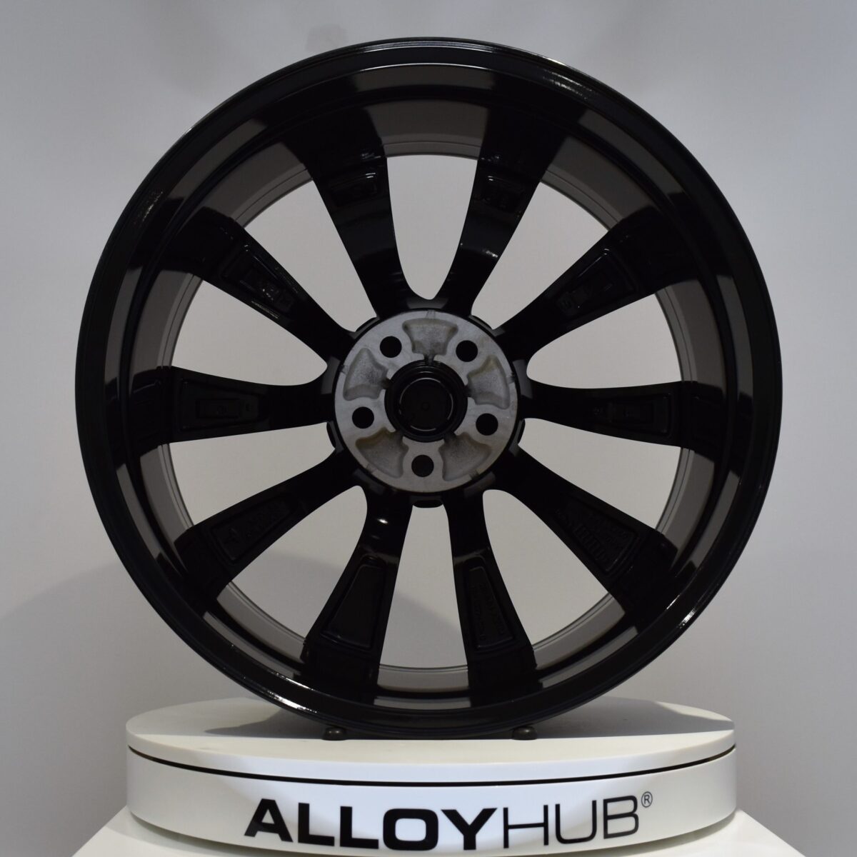Genuine Tesla Model 3 Turbine 20" Inch Alloy Wheels with Gloss Black Finish 1044227-00-D