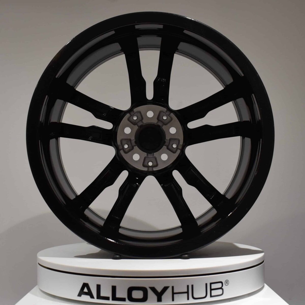 Genuine BMW X3 G01 Style 698M Sport 19" inch Alloy Wheels with Gloss Black & Diamond Turned Finish 36108010267