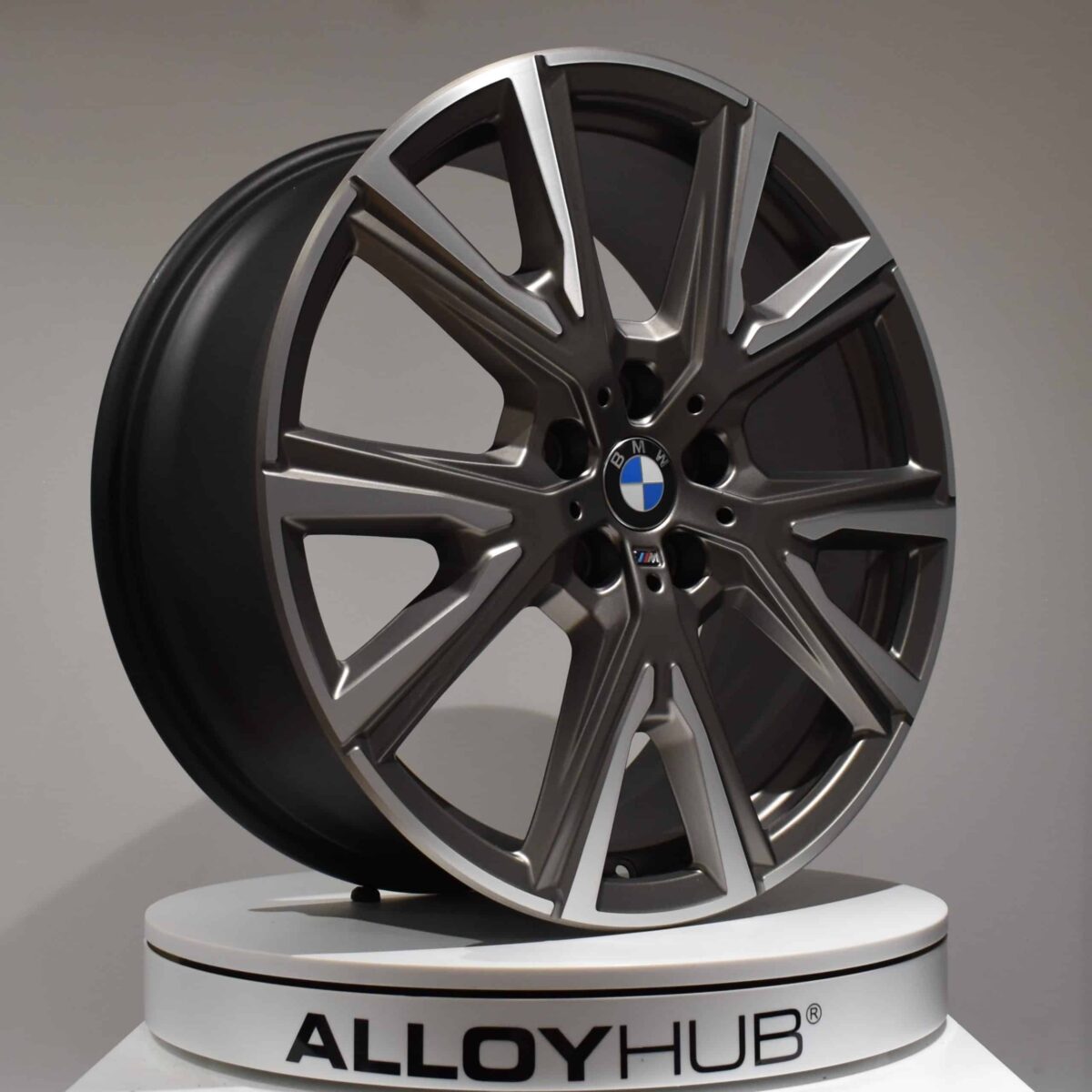 Genuine BMW 1 Series F40 Style 557M Sport 19" Inch Alloy Wheels with Cerium Grey and Diamond Turned Finish 36118053525