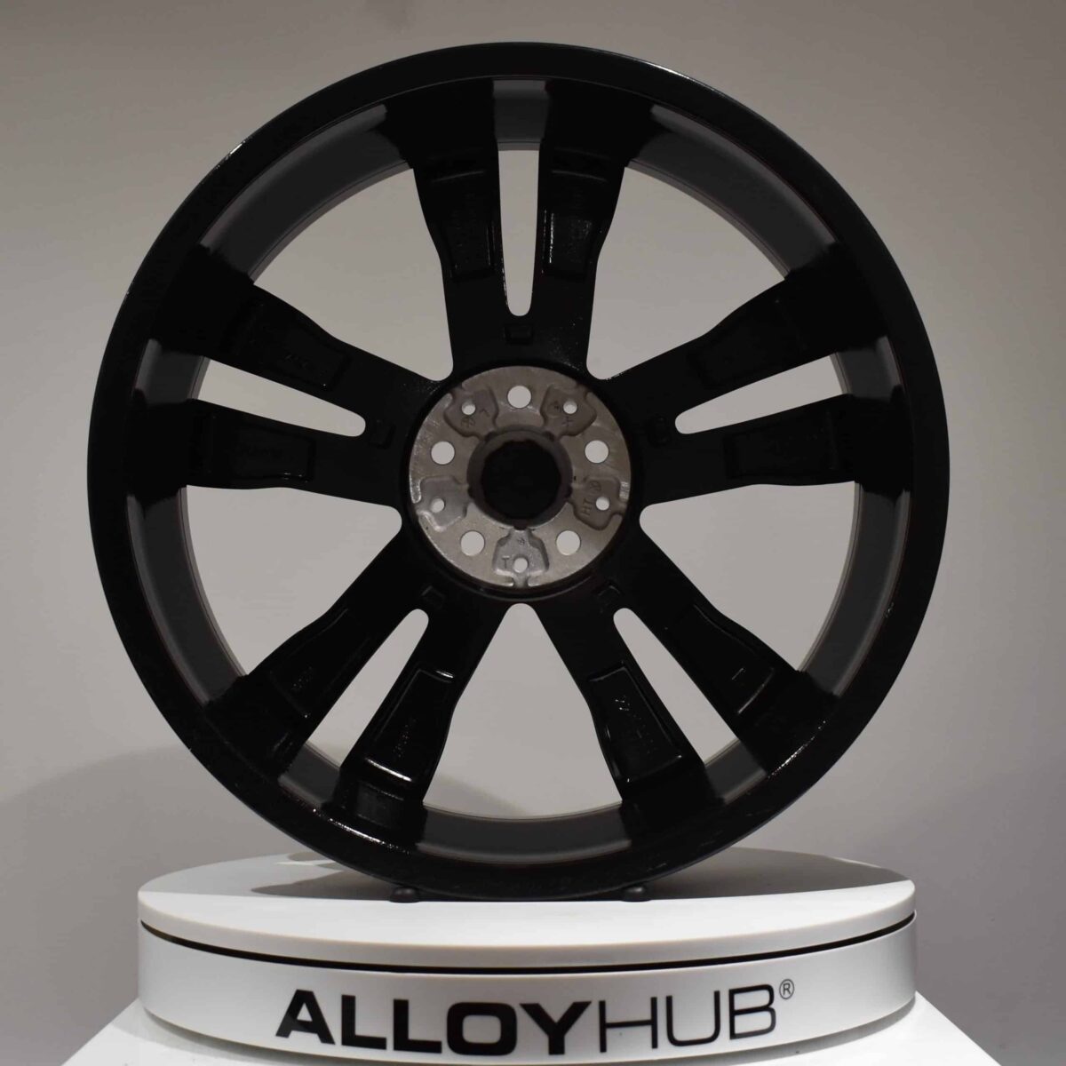 Genuine BMW i3 I01 Style 431 20″ Inch Alloy Wheels with Gloss Black and Diamond Turned Finish 36116852080 36116852081