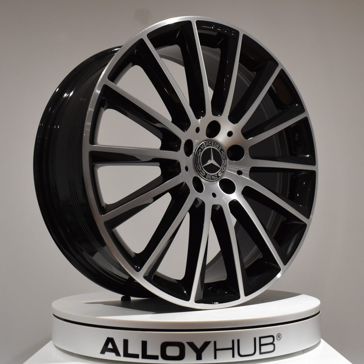 Genuine Mercedes-Benz C-Class C43 W205 AMG Turbine 19" inch Alloy Wheels with Gloss Black & Diamond Turned Finish A2054015400 A2054016600