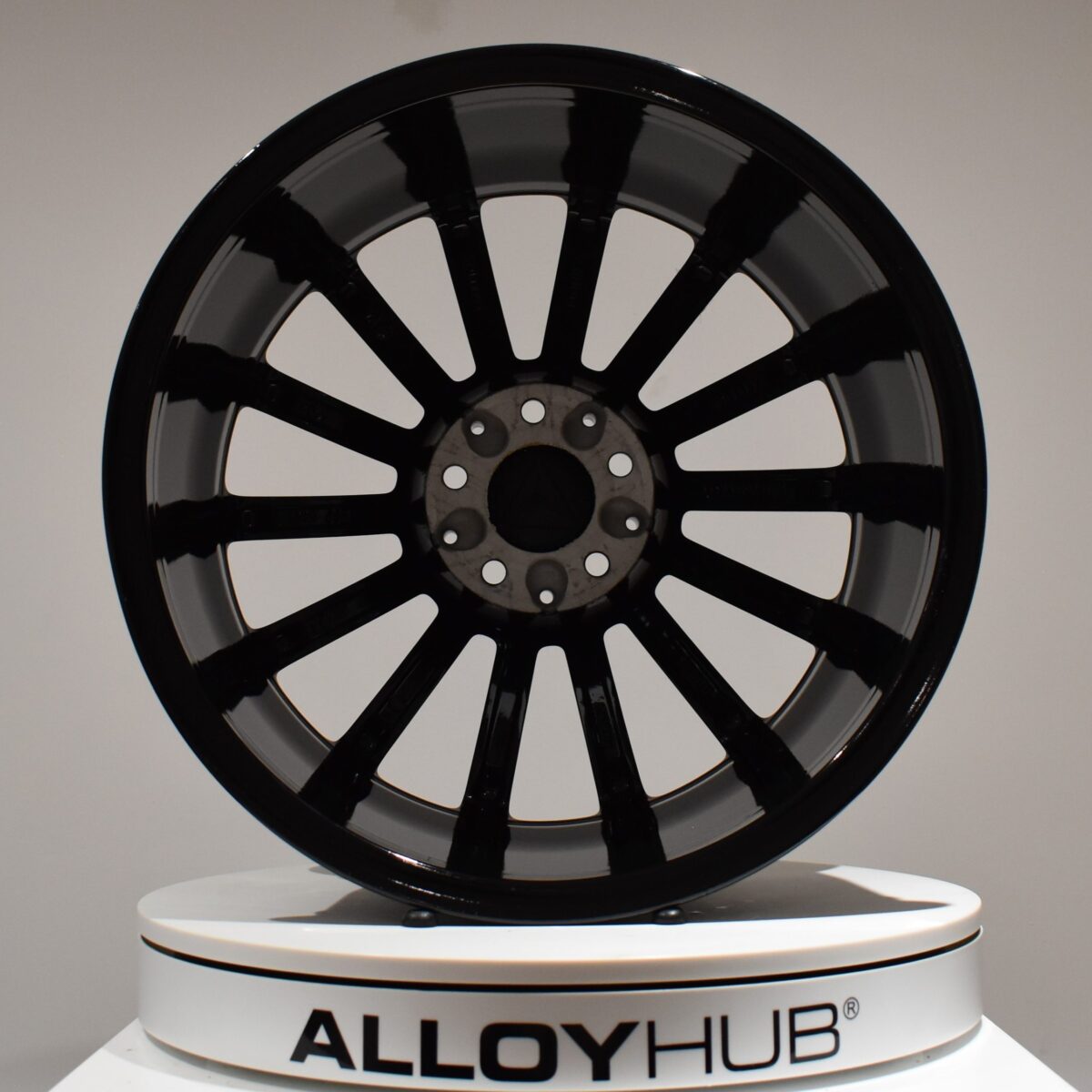 Genuine Mercedes-Benz SLK R172 18" inch 14 Twin Spoke Alloy Wheels with Gloss Black Finish A1724011800 A1724011900