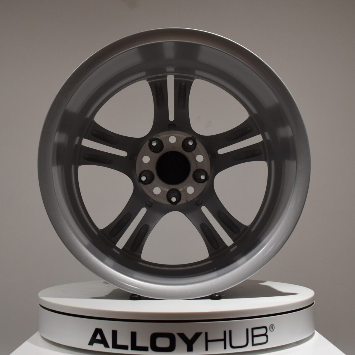 Genuine Mercedes-Benz A/B Class W246 18" Inch AMG 5 Twin Spoke Alloy Wheels with Silver Finish A2464010100