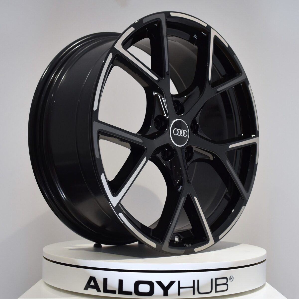 Genuine Audi RS3 8Y 5 Y Spoke 19" Inch Alloy Wheels with Gloss Black with Decals 8Y0601025BP 8Y0601025BQ