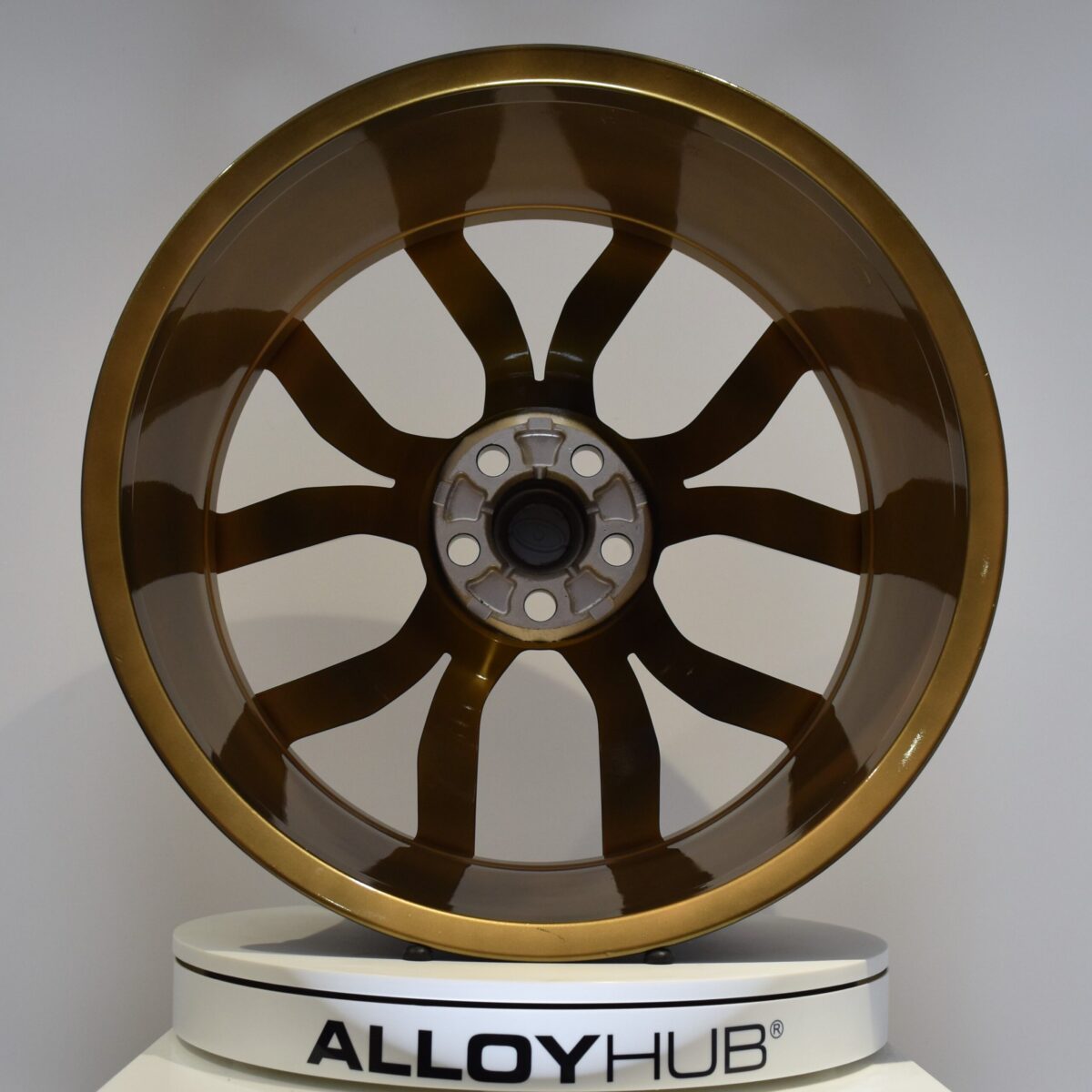 Genuine Land Rover Range Rover Sport SVR L494 Style 5083 5 Split-Spoke 22" inch Alloy Wheels with Gold Finish JK6M-1007-AA