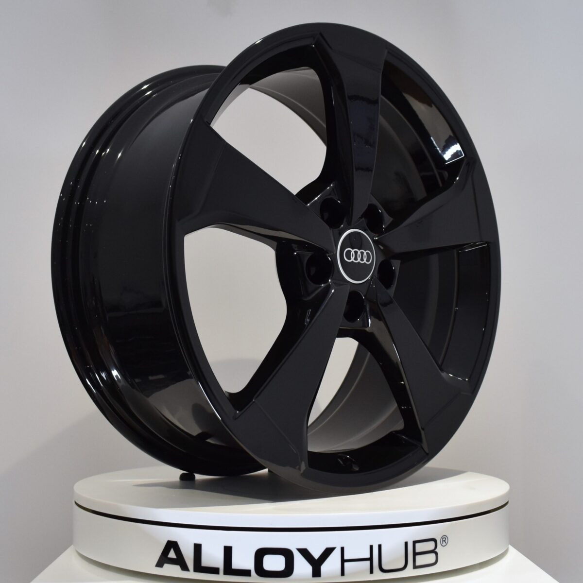 Genuine Audi RS3 8V Sportback 5 Spoke Rotor 19" Inch Alloy Wheels with Gloss Black Finish 8V0601025CK, 8V0601025CG