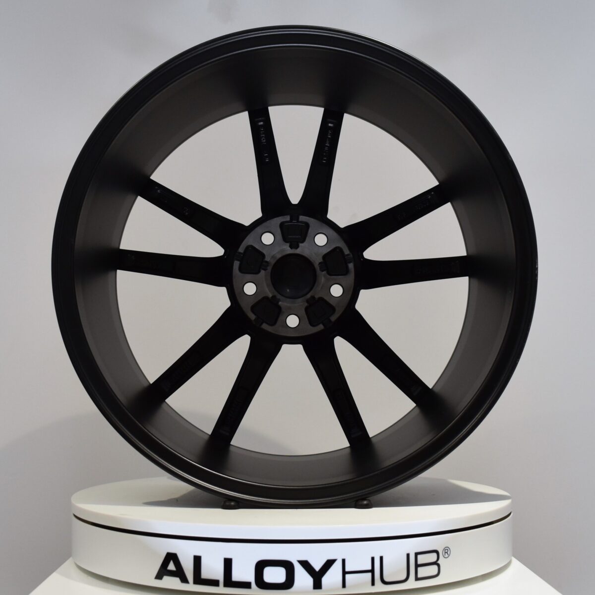 Genuine Volkswagen Golf R MK7 Pretoria 19" inch Alloy Wheels with Satin Black 5G0 601 025 AJ