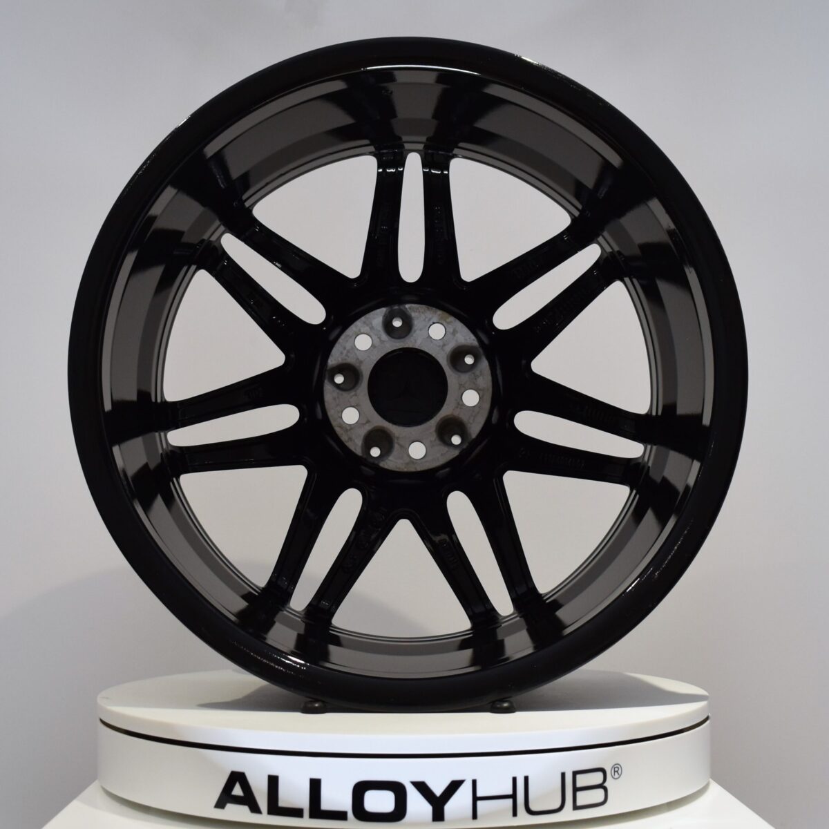 Genuine Mercedes-Benz E CLASS W212 19" inch 7 Twin Spoke Alloy Wheels with Gloss Black Finish A2124014502 A2124014602